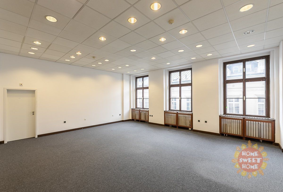 Kanceláře, Politických vězňů, Praha, 256 m²
