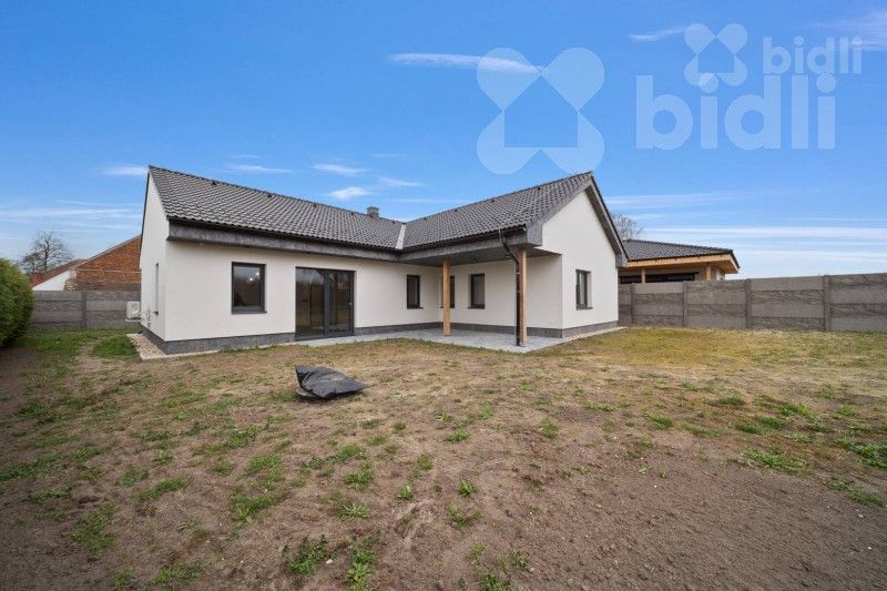 Rodinné domy, Újezd u Přelouče, 162 m²