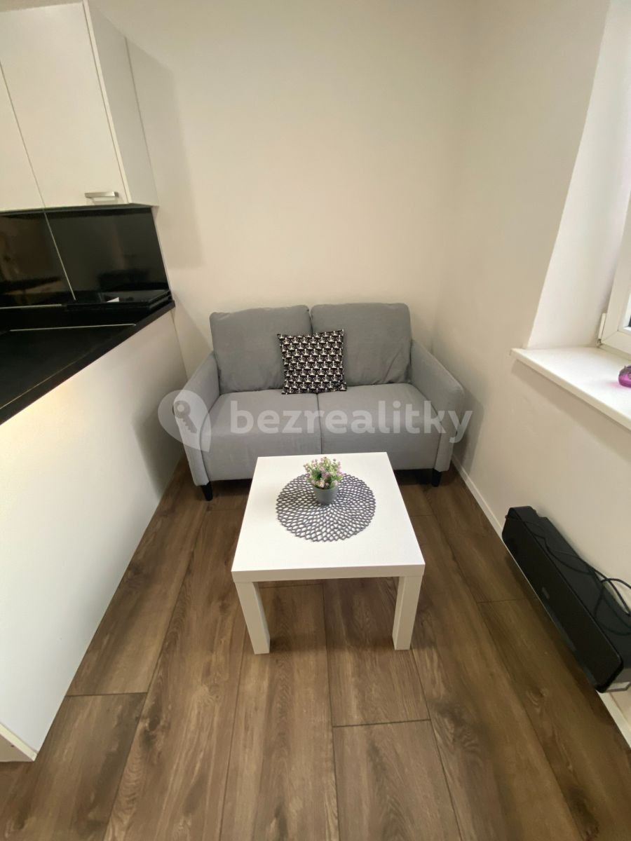 Byt 1+1 · 35 m² · Záběhlická, Praha - Záběhlice - 4