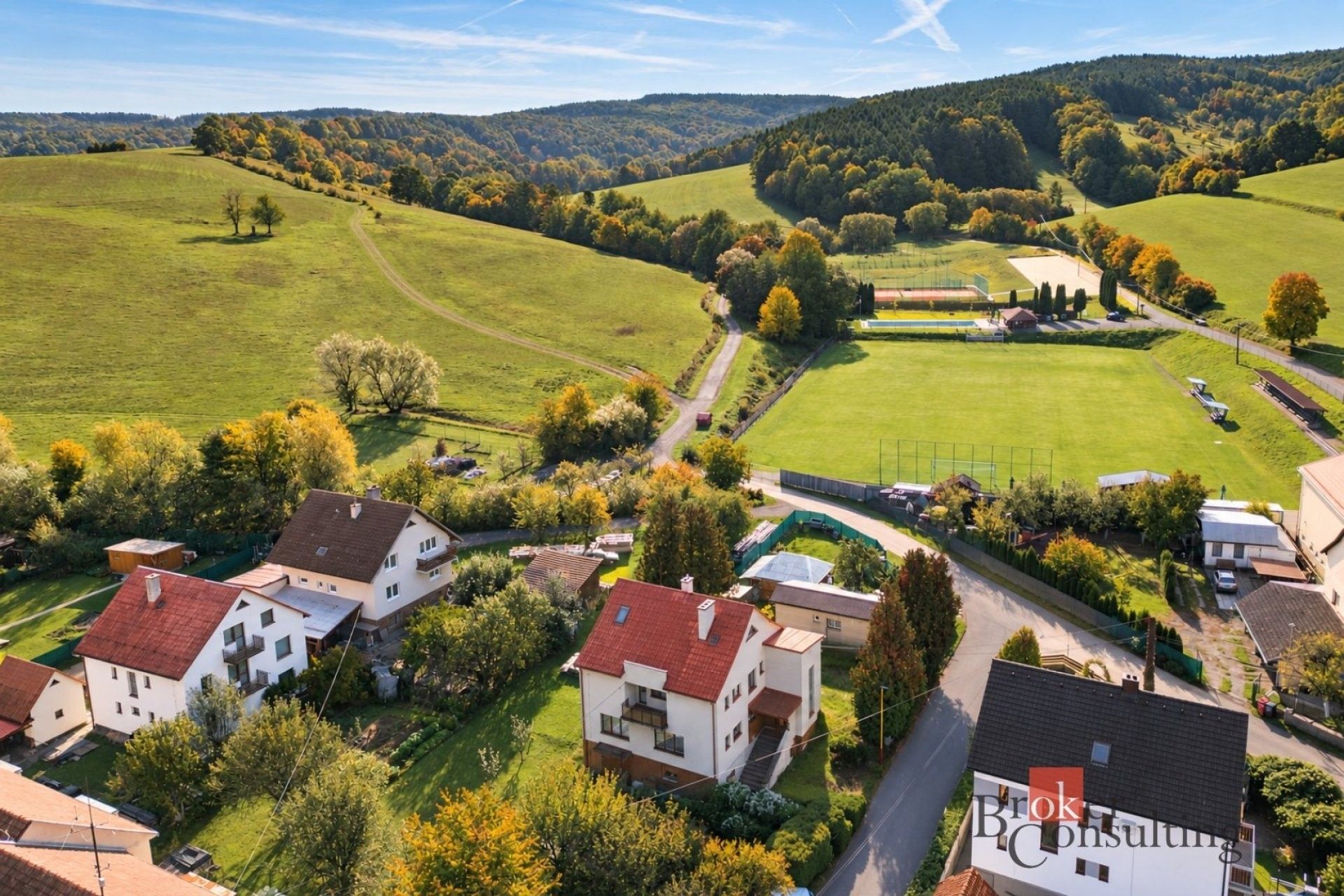 Rodinné domy, Sehradice, 308 m² - 1
