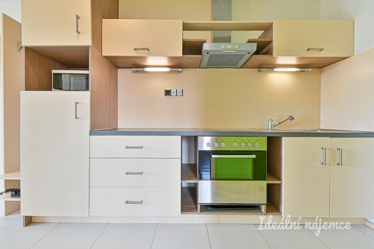 Pronájem byt 2+kk - Merhautova, Brno, 50 m²