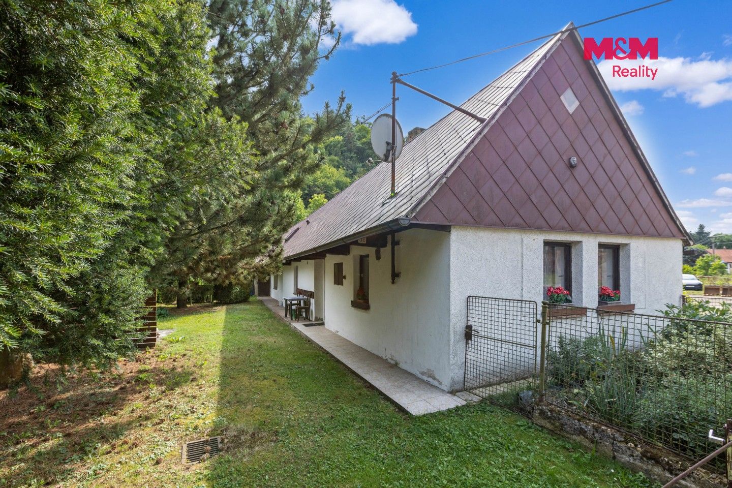 Prodej rodinný dům - Hlohovičky, Hlohovice, 106 m² - 2