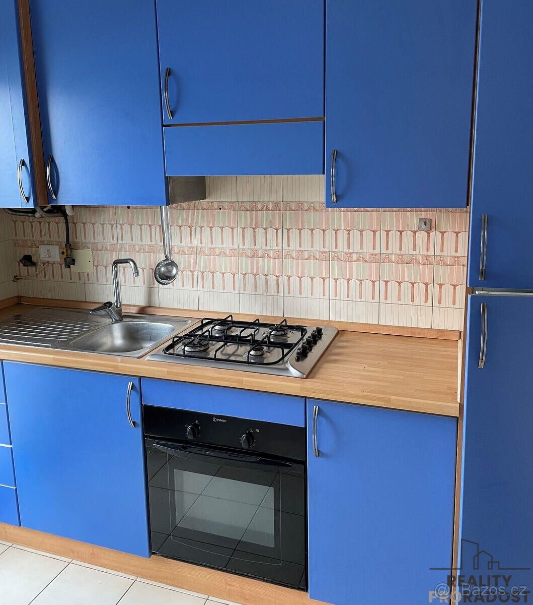 Prodej byt - 987 66, Zahraničí