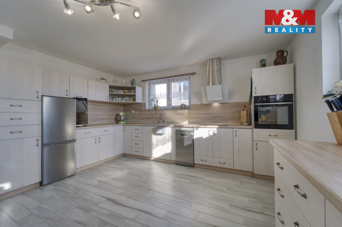 Prodej rodinný dům - Všeruby, 188 m²