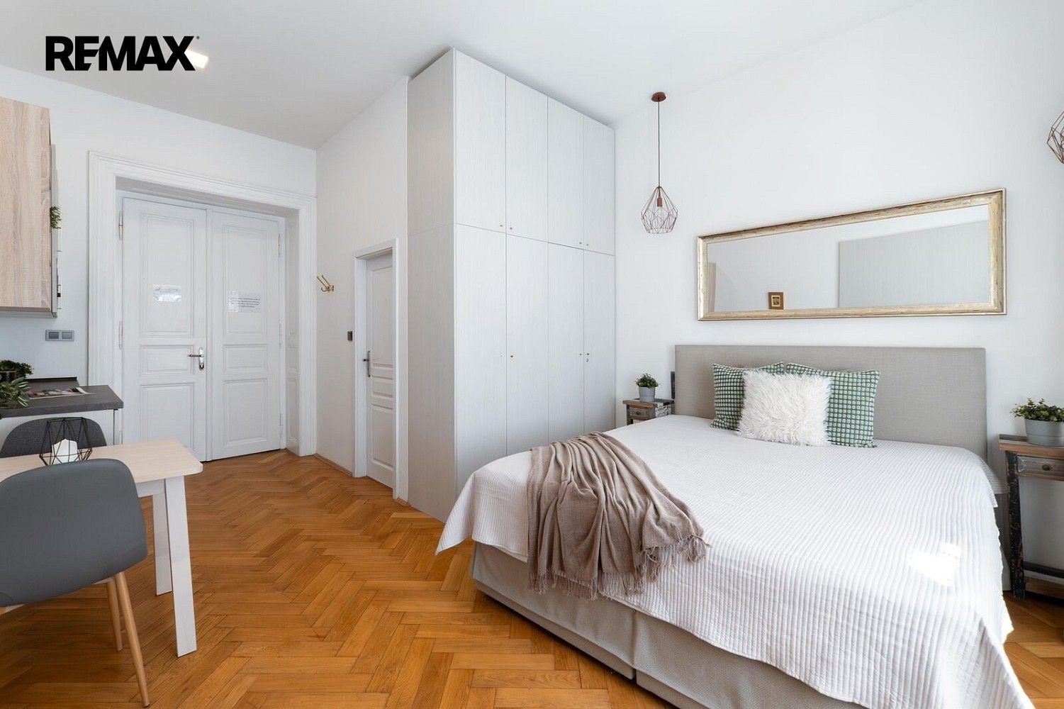Prodej byt 2+1 - Praha - Nové Město, okres Praha 1, Hlavní město Praha, 64 m² - 2