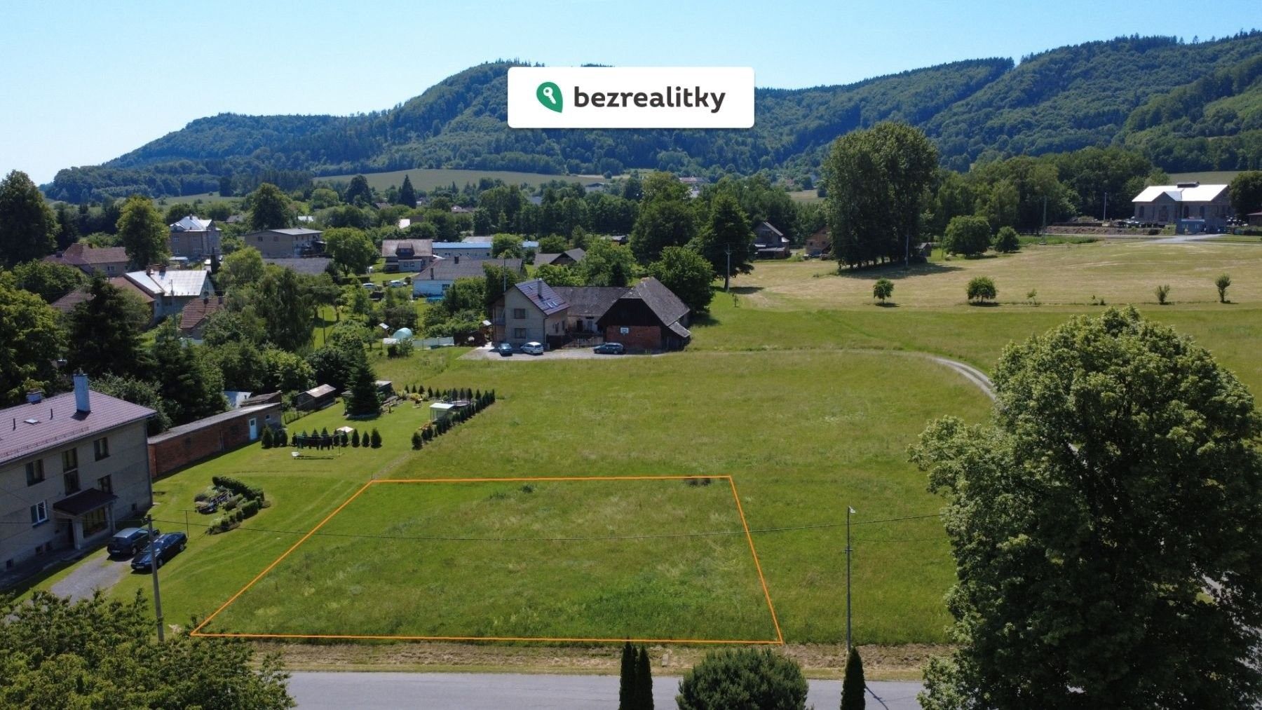 Pozemek pro bydlení, 851 m²