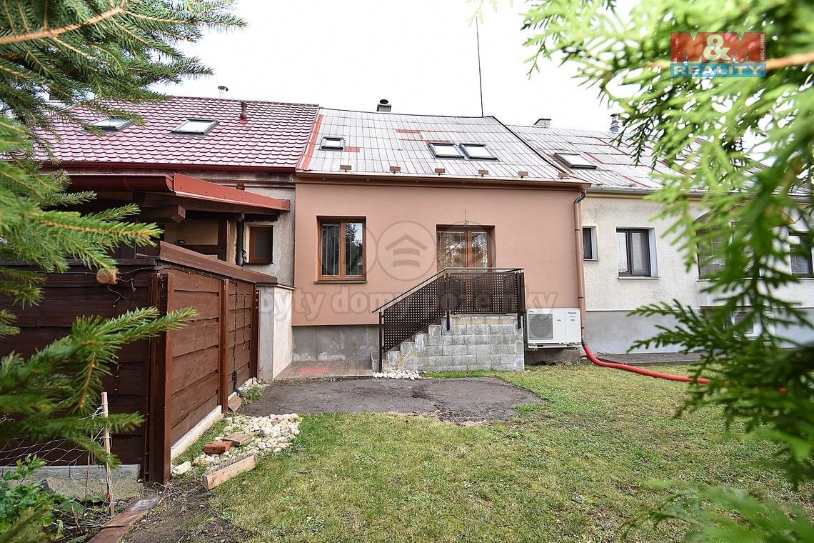 Rodinné domy, Dobrovice, 118 m²