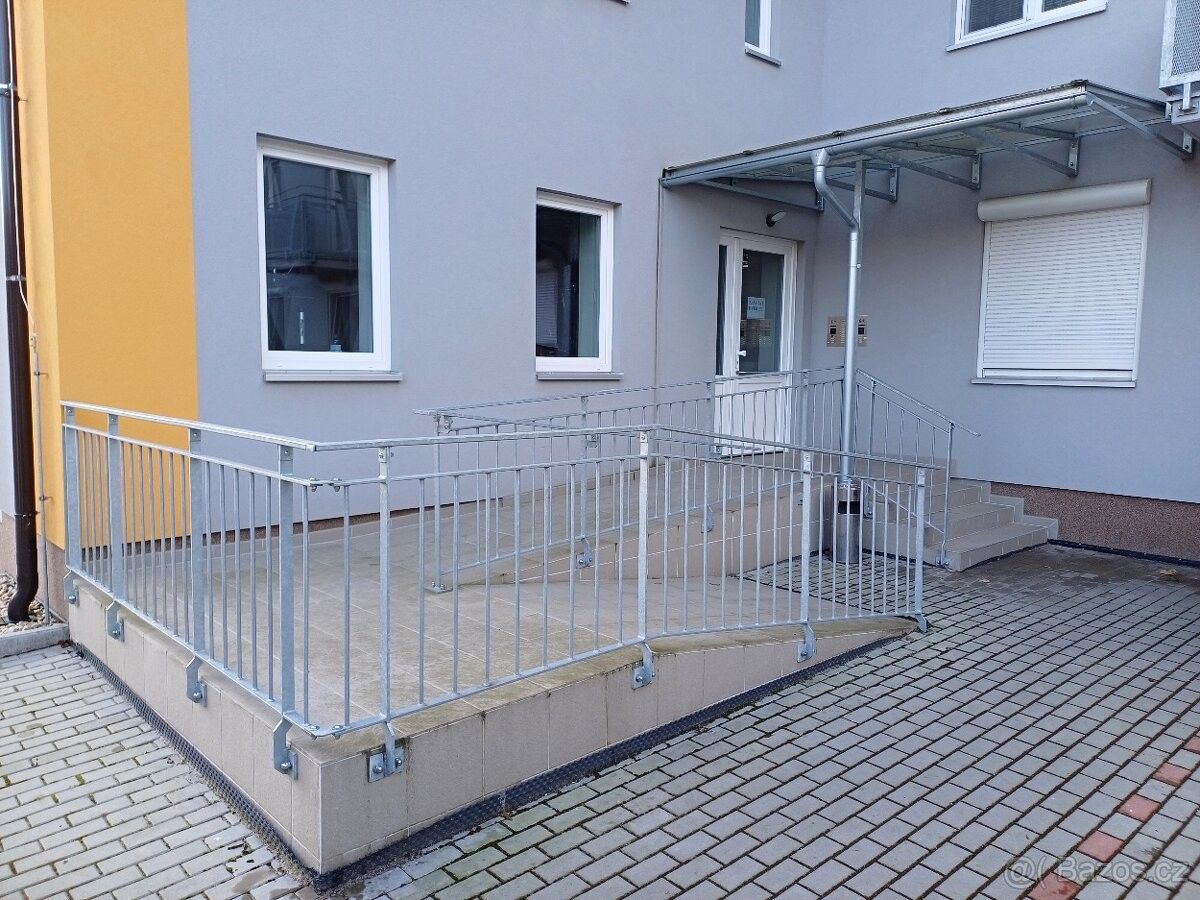 Byt · Městec Králové, 289 03 - 3