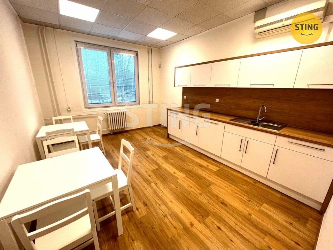 Pronájem kancelář - Ostrava, 710 00