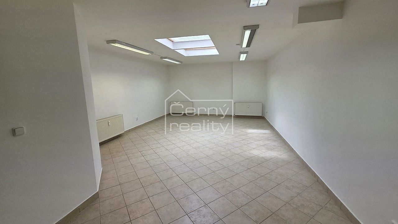 Pronájem obchodní prostory - Trutnov - Vnitřní Město, Královéhradecký kraj, 80 m² - 2