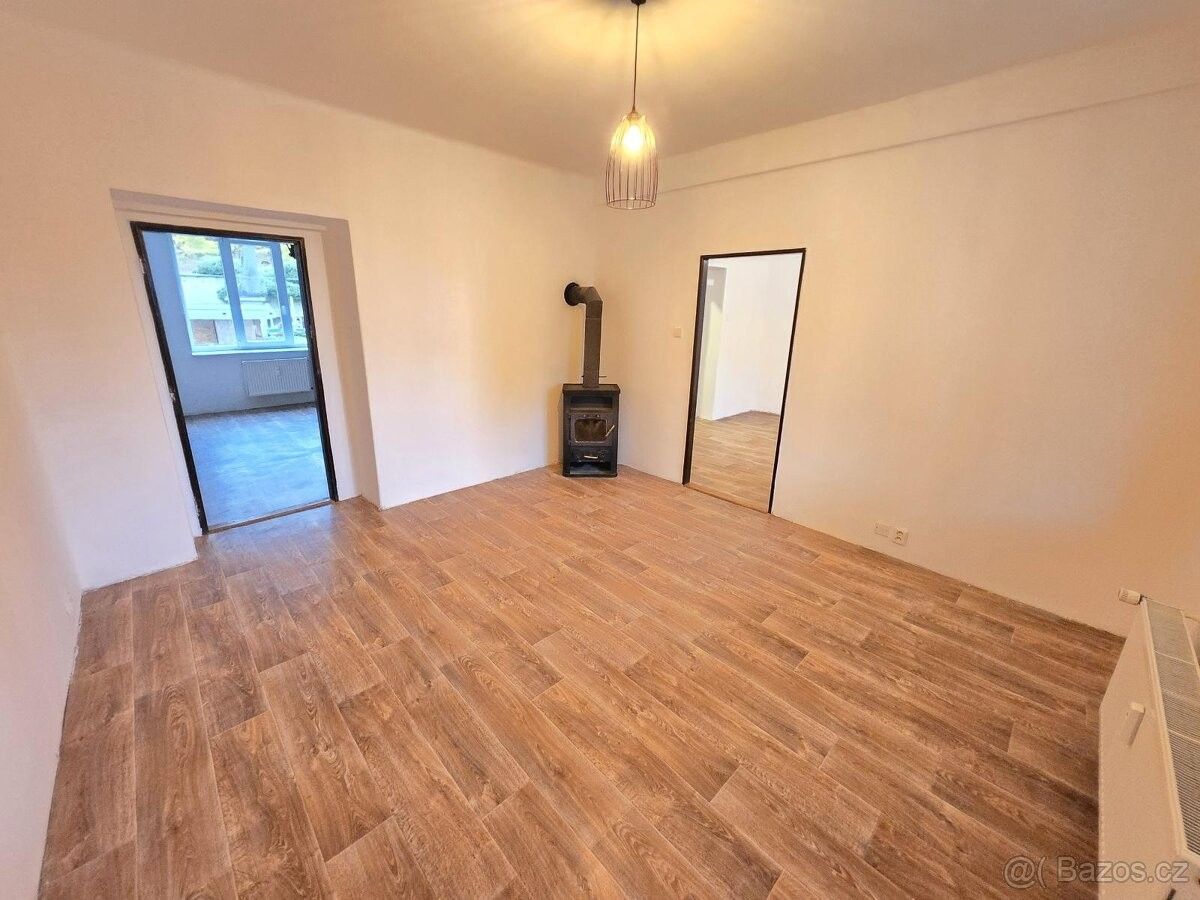 Pronájem byt - Lom u Mostu, 435 11