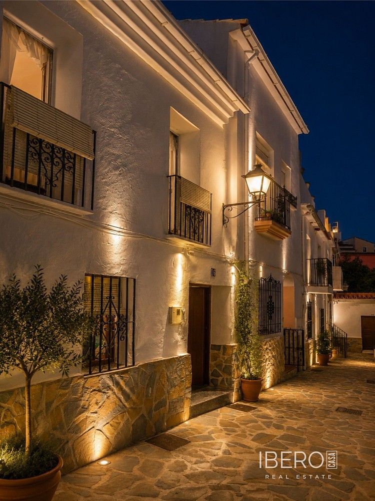 Prodej rodinný dům - Yunquera, ES, 176 m² - 2