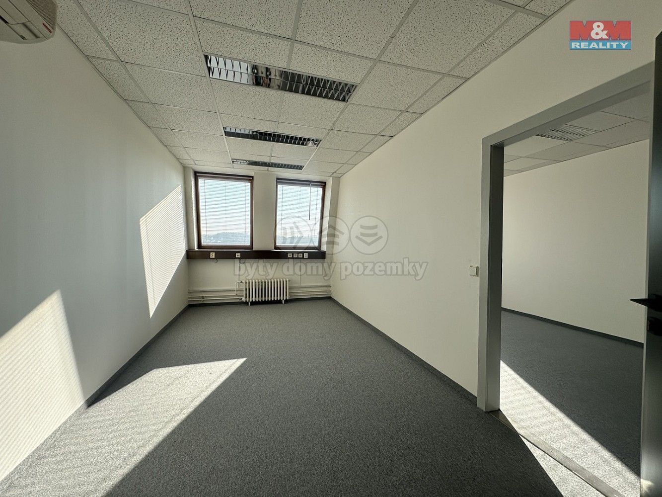 Kancelář · 220 m² · Praha - Hloubětín, okres Praha 9, Hlavní město Praha - 4
