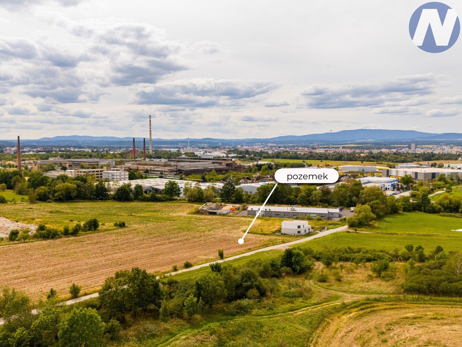 Prodej komerční pozemek - Úsilné, 1 700 m² - 2