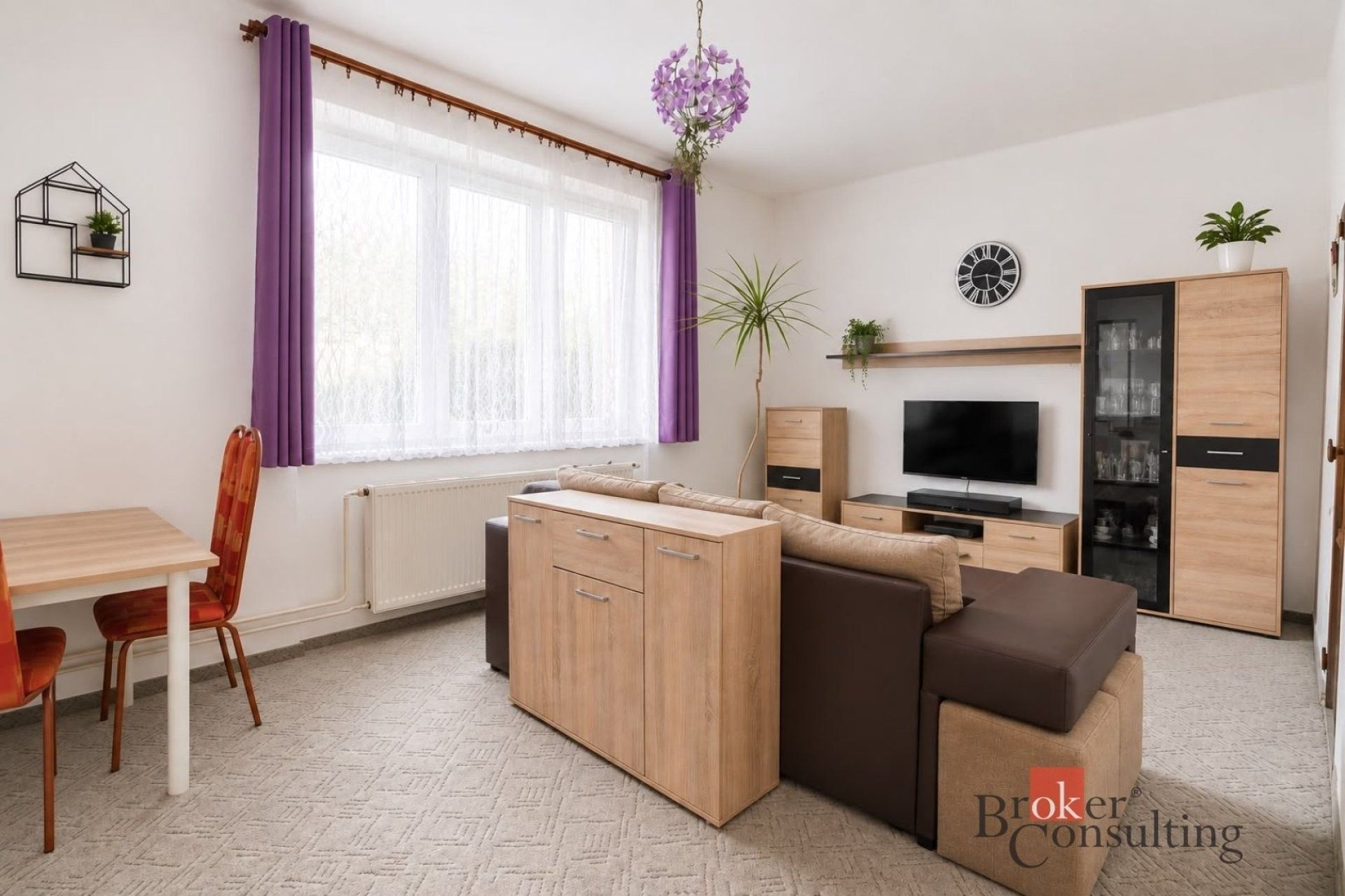 Byt 3+1 · 67 m² · Nové Mitrovice - 4