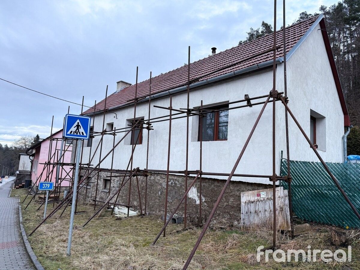 Rodinné domy, Deblín, 664 75