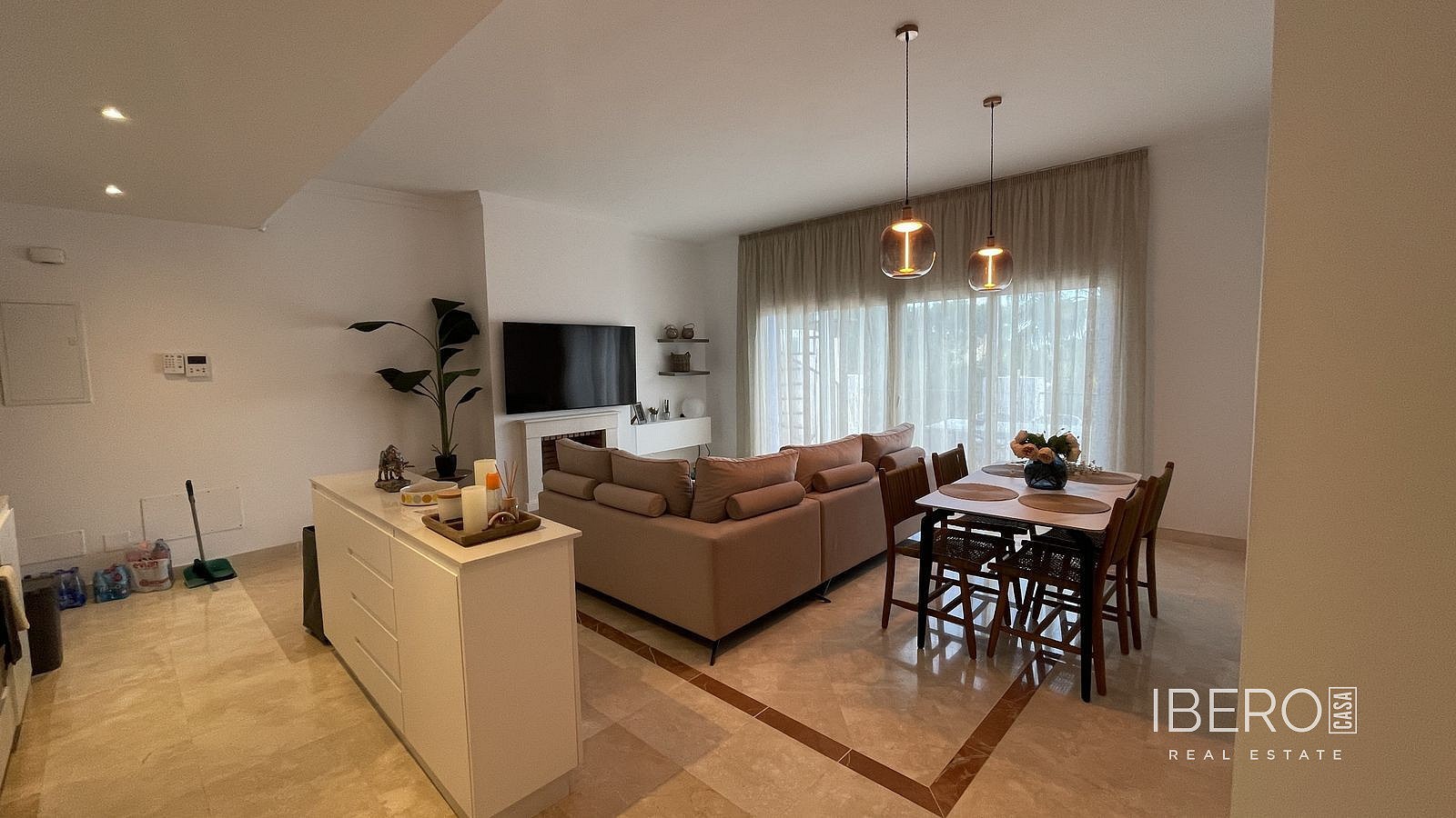 Byt 4+kk · 120 m² · El Paraiso, Španělsko - 3