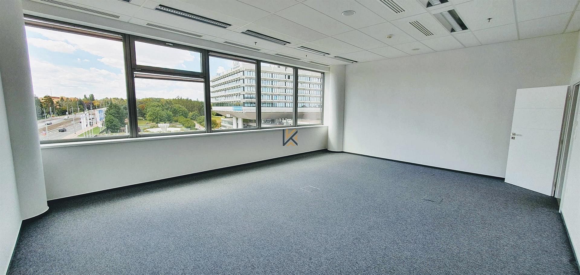 Pronájem kancelář - Praha - Vokovice, okres Praha 6, Hlavní město Praha, 2 200 m² - 2