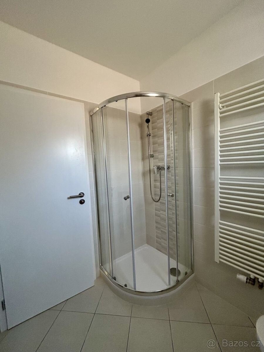 Pronájem byt - Praha, 118 00