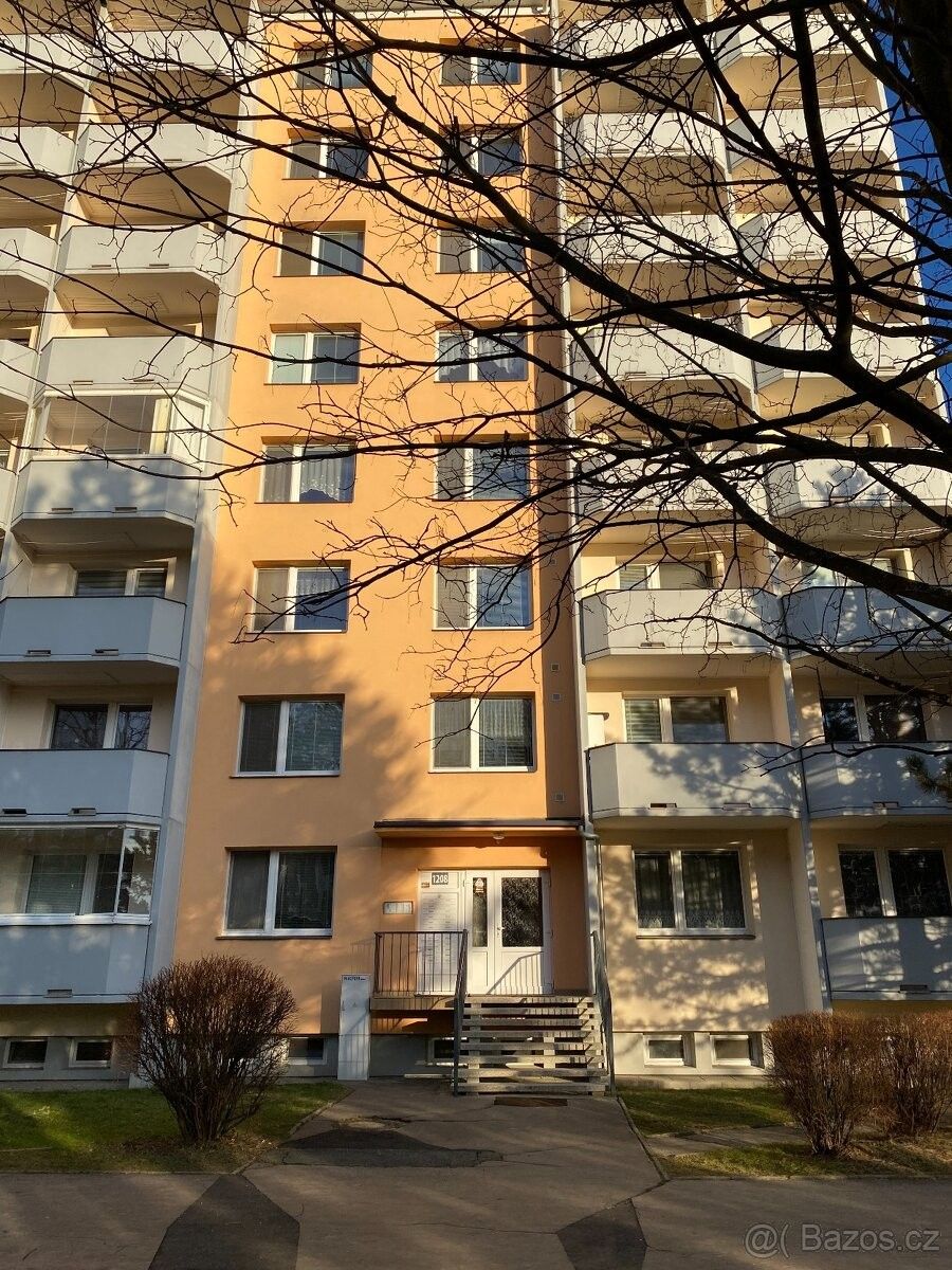 Prodej byt 2+1 - Brumov-Bylnice, 763 31, 63 m²
