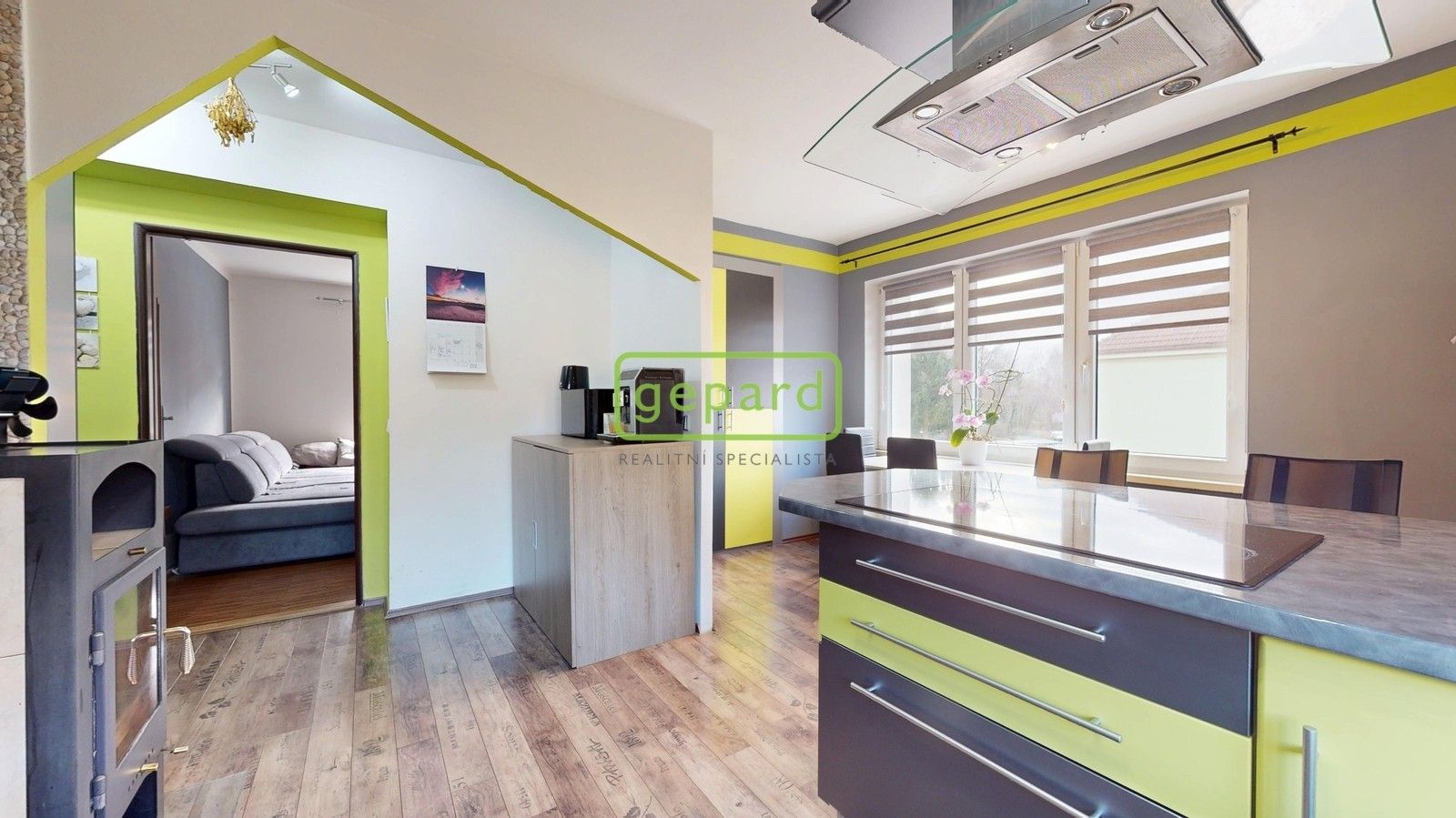 Prodej byt 2+1 - Okna, 61 m²