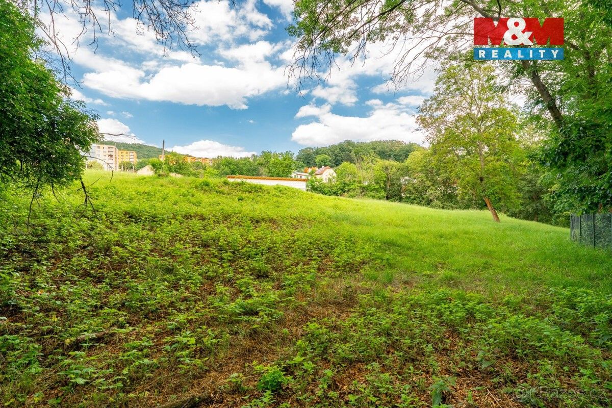 Prodej pozemek pro bydlení - Ústí nad Labem, 400 11