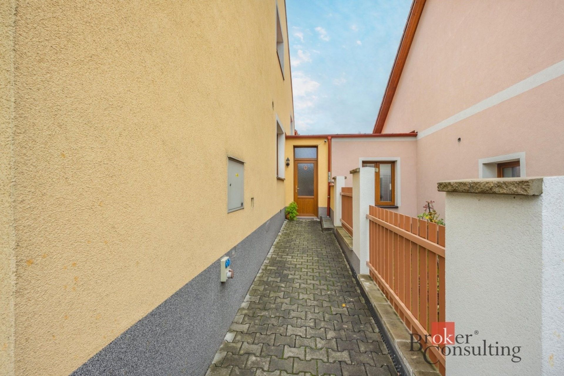 Prodej rodinný dům - Důl Jan, Libušín, 161 m² - 5