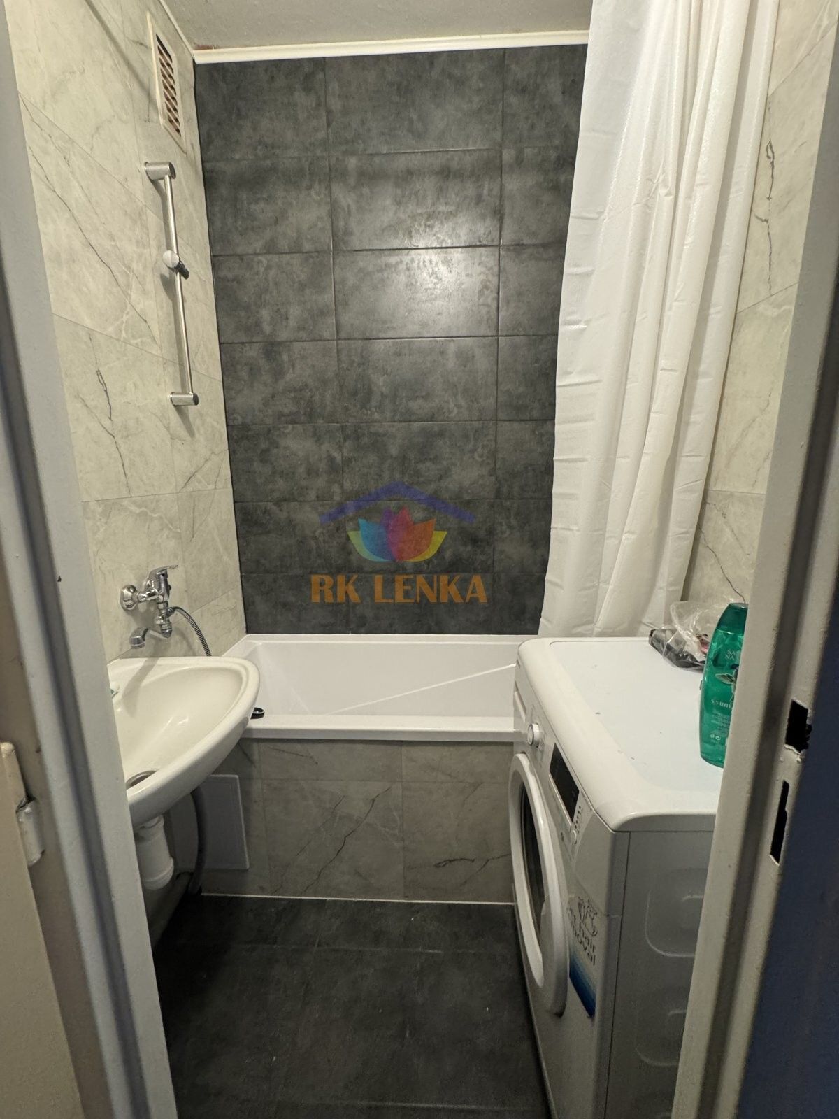 Byt 2+1 · 54 m² · Frýdlantská, Frýdek-Místek - 4