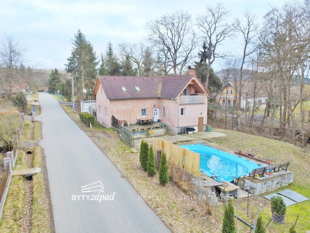 Prodej dům - Divišov, 257 26, 200 m²