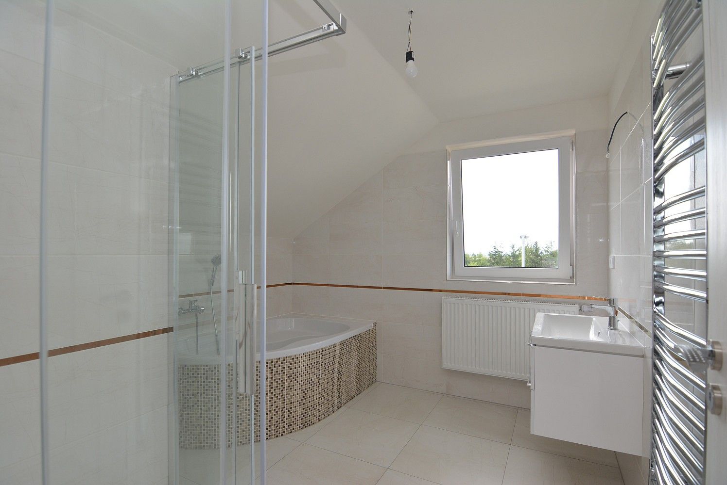 Prodej rodinný dům - Hrušov, okres Mladá Boleslav, Středočeský kraj, 173 m² - 5