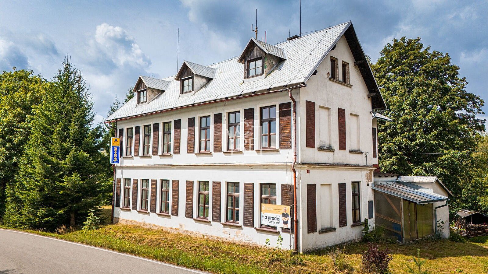 Ubytovací zařízení, 500 m²