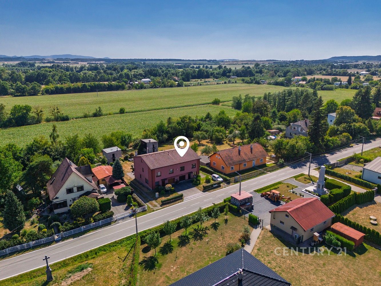Rodinné domy, Mankovice, okres Nový Jičín, 197 m² - 1