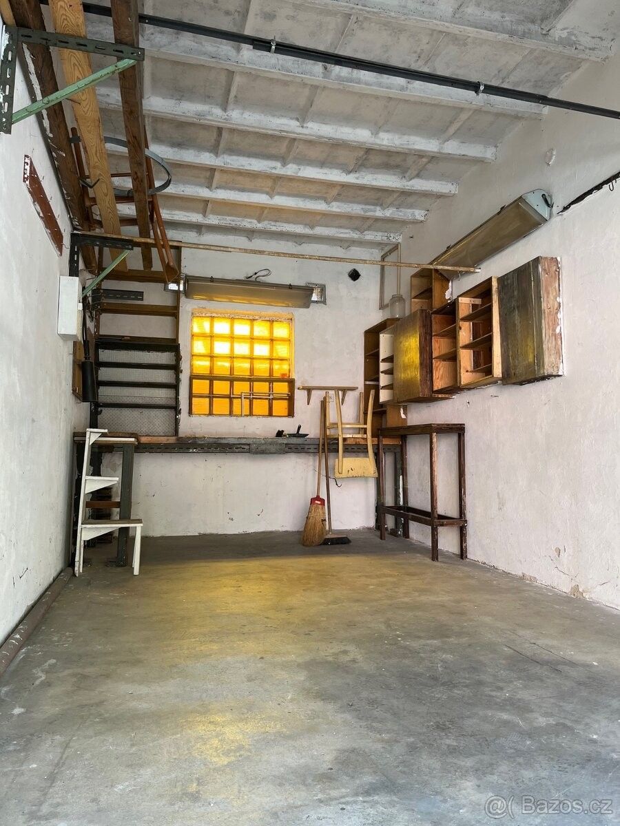 Prodej garáž - Ústí nad Orlicí, 562 01