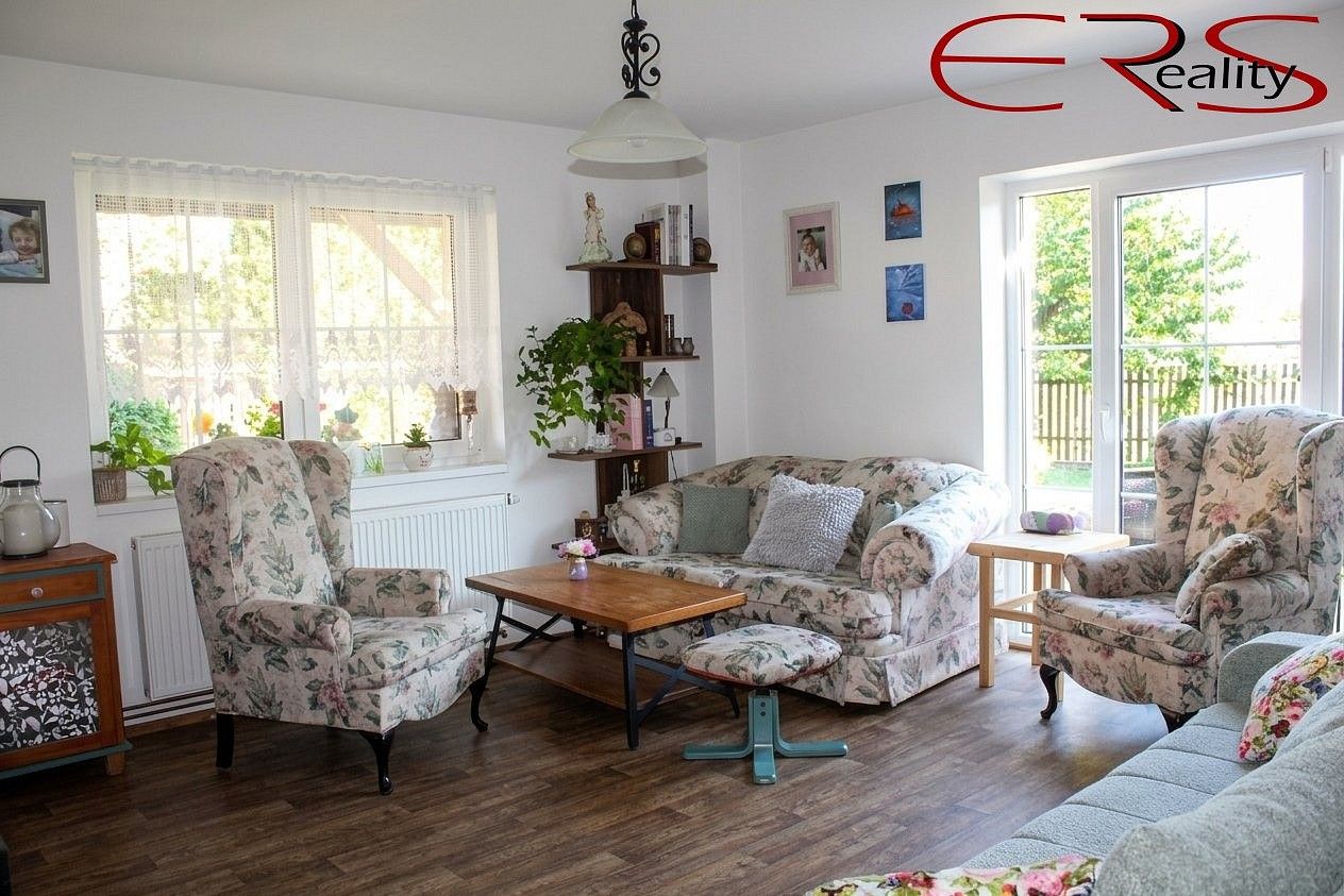 Rodinný dům · 270 m² · Kostelní Hlavno, okres Praha-východ - 3