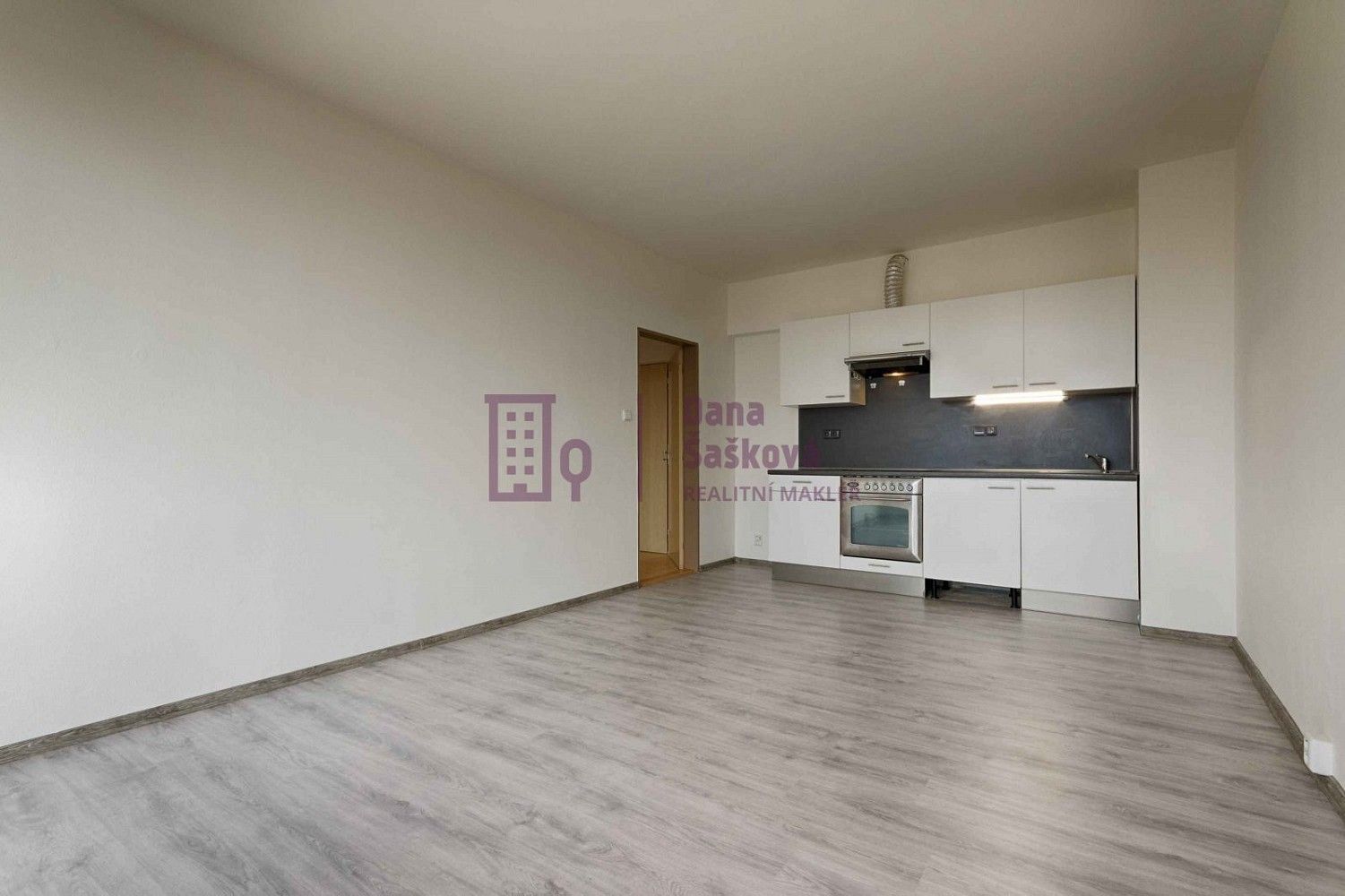 2+kk, Jindřichův Hradec - Jindřichův Hradec III, Jihočeský kraj, 45 m² - 2