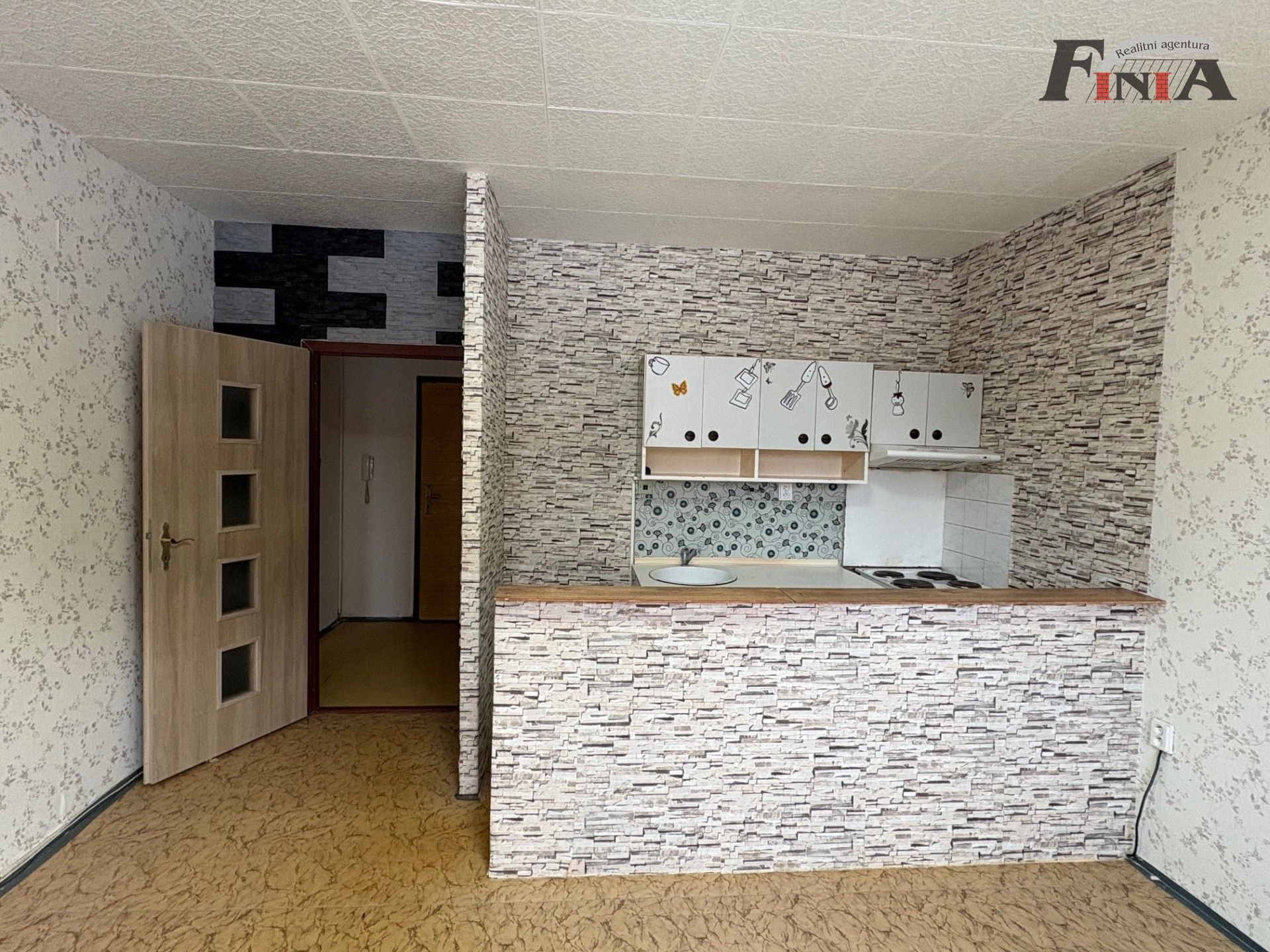 Pronájem byt 2+kk - Hradecká, Česká Lípa, 40 m²