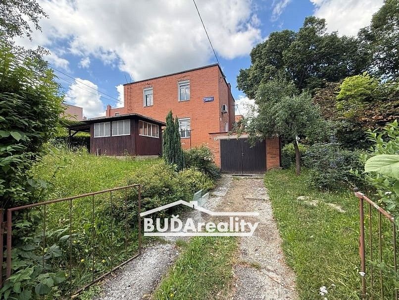 Rodinné domy, Štefánikova, Zlín, 85 m² - 1