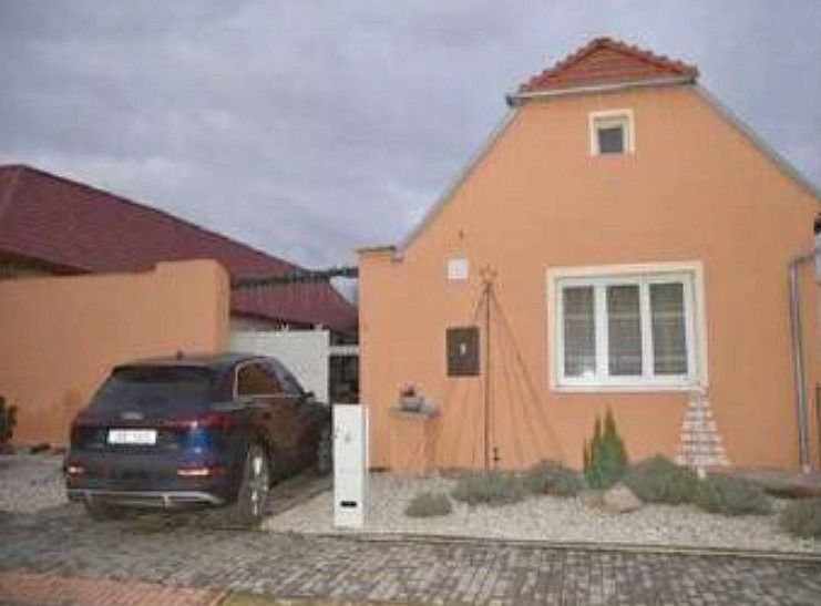 Rodinný dům, 350 m²
