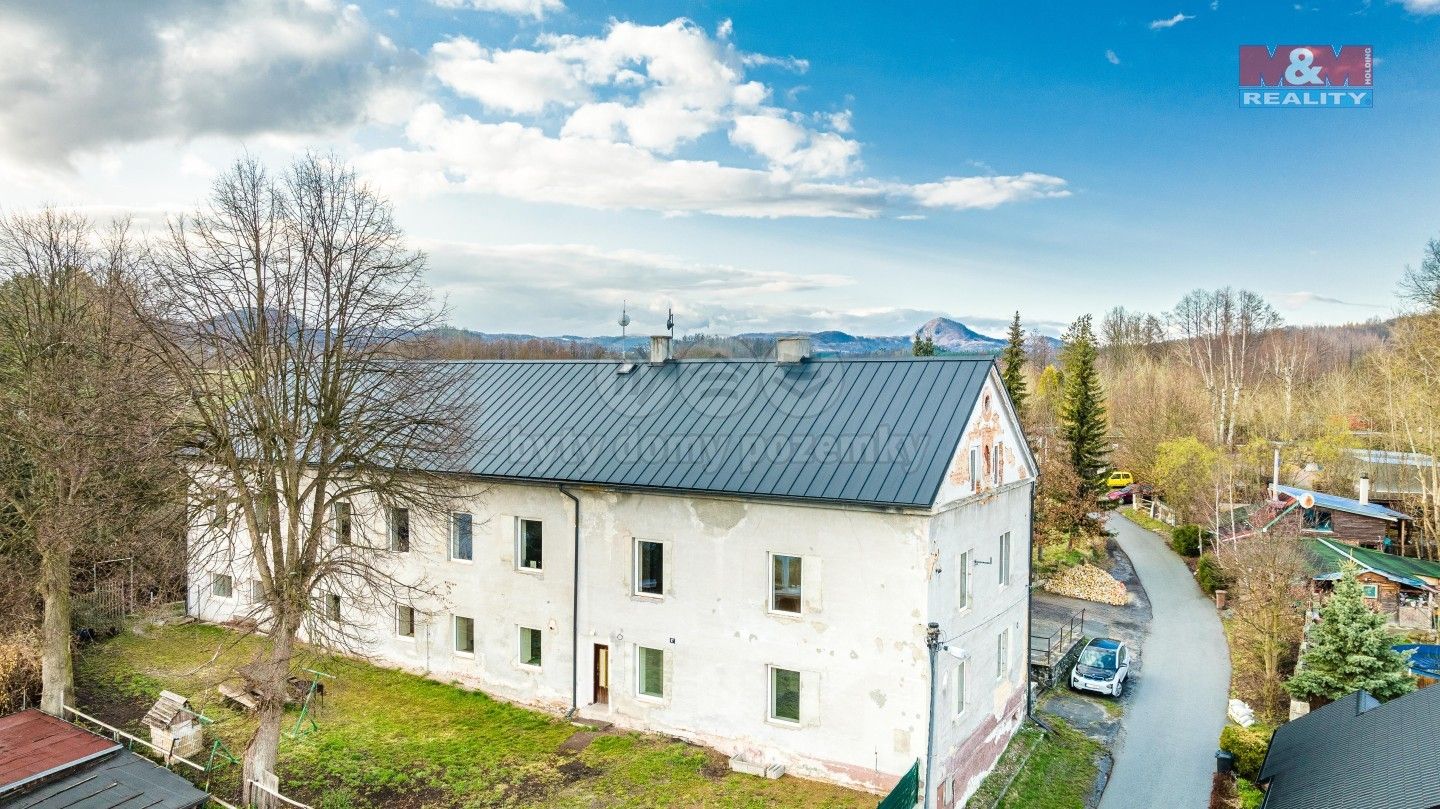 Činžovní domy, Bukovany, Nový Bor, 402 m²