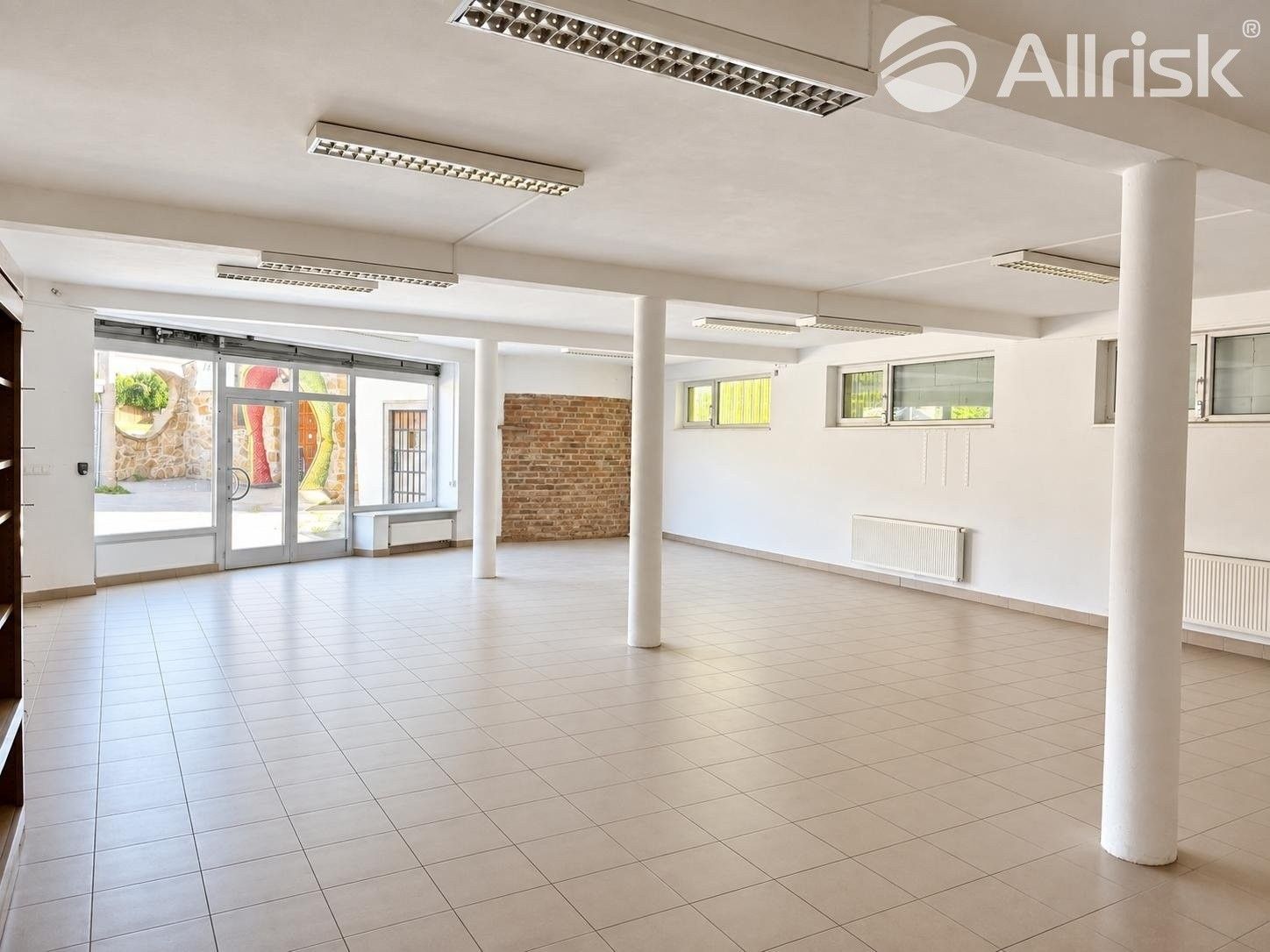 Pronájem sklad - Jihlavská, Troubsko, 1 500 m² - 5