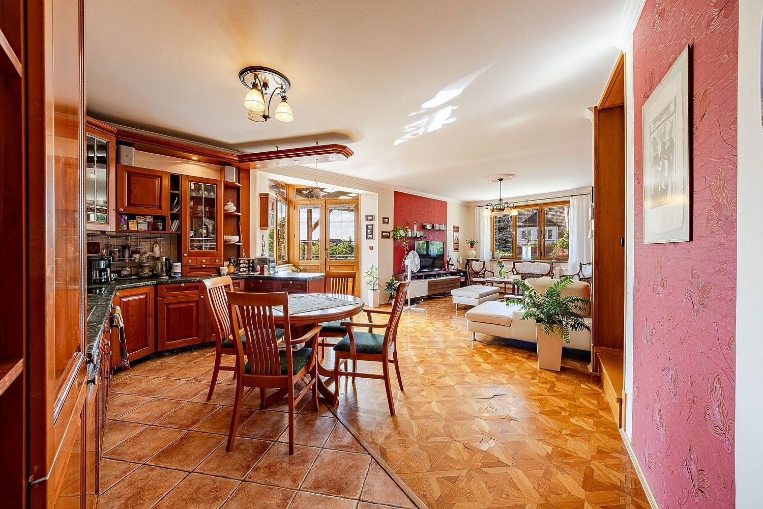 Rodinný dům · 244 m² · Uherské Hradiště - Mařatice, Zlínský kraj - 2