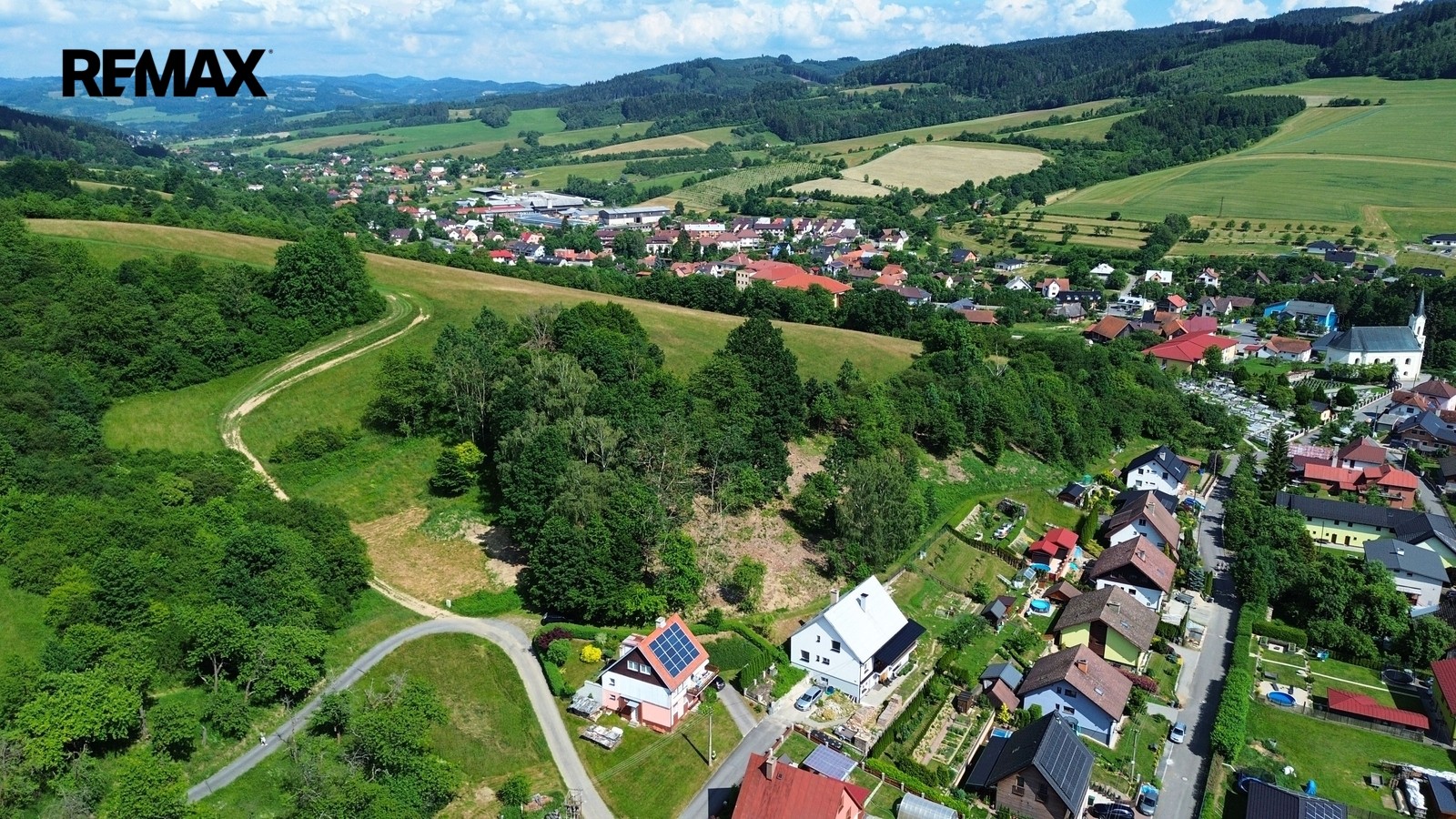 Pozemek pro bydlení · 1 781 m² · Hošťálková - 3