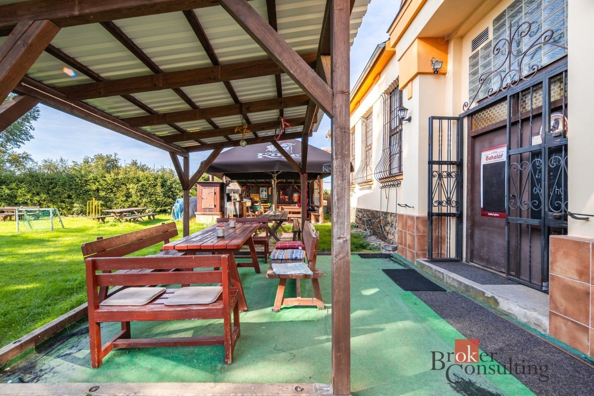 Rodinné domy, Nový Dům, 257 m² - 2
