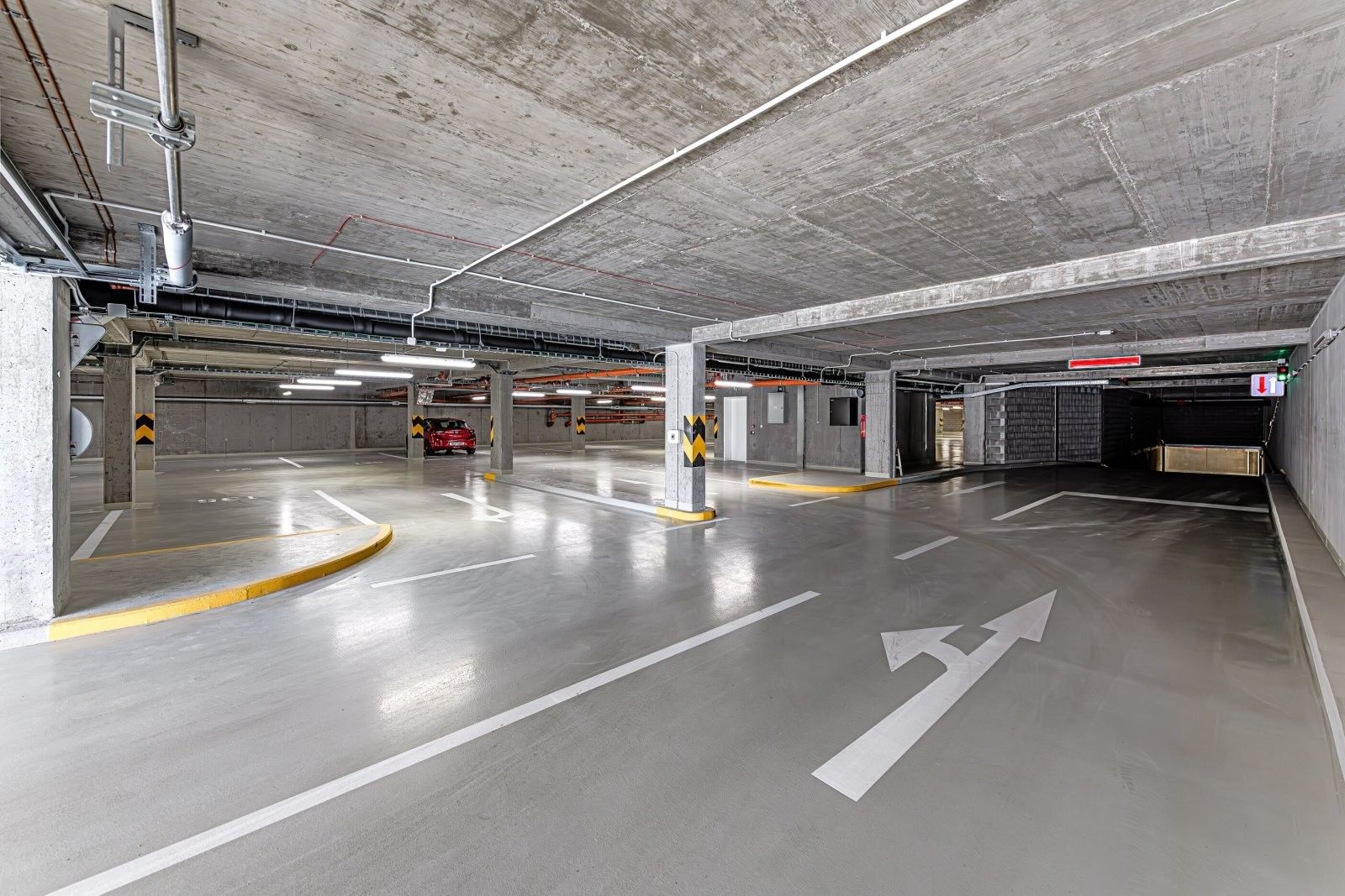 Ostatní, Českobrodská, Praha, 12 m²