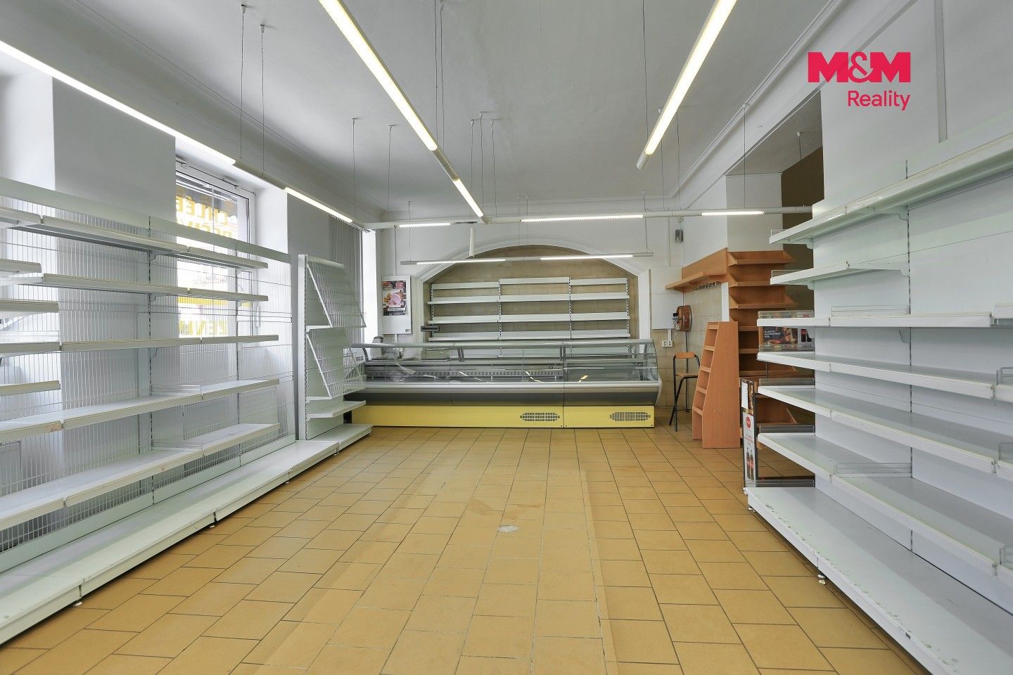 Obchodní prostory, náměstí ČSA, Český Těšín, 110 m² - 2