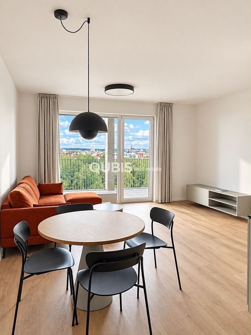 2+kk, Praha 3, 75 m² - 1