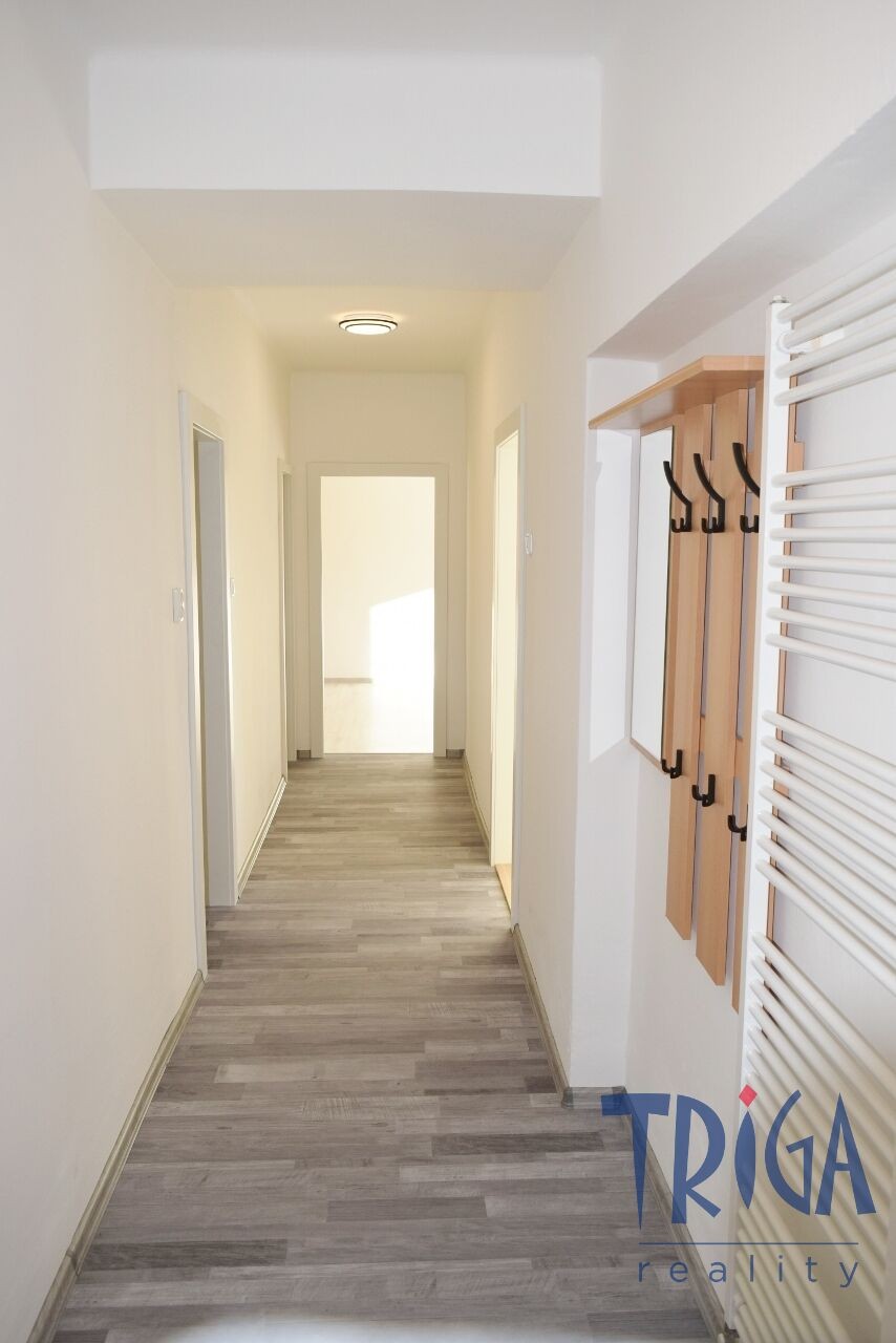 Byt 2+1 · 58 m² · náměstí Jiřího z Poděbrad, Hořice - 2