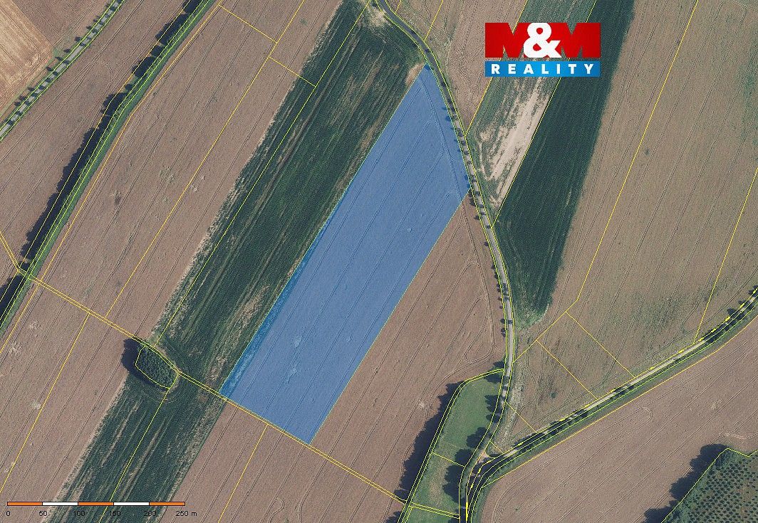 Zemědělský pozemek, 72 416 m²