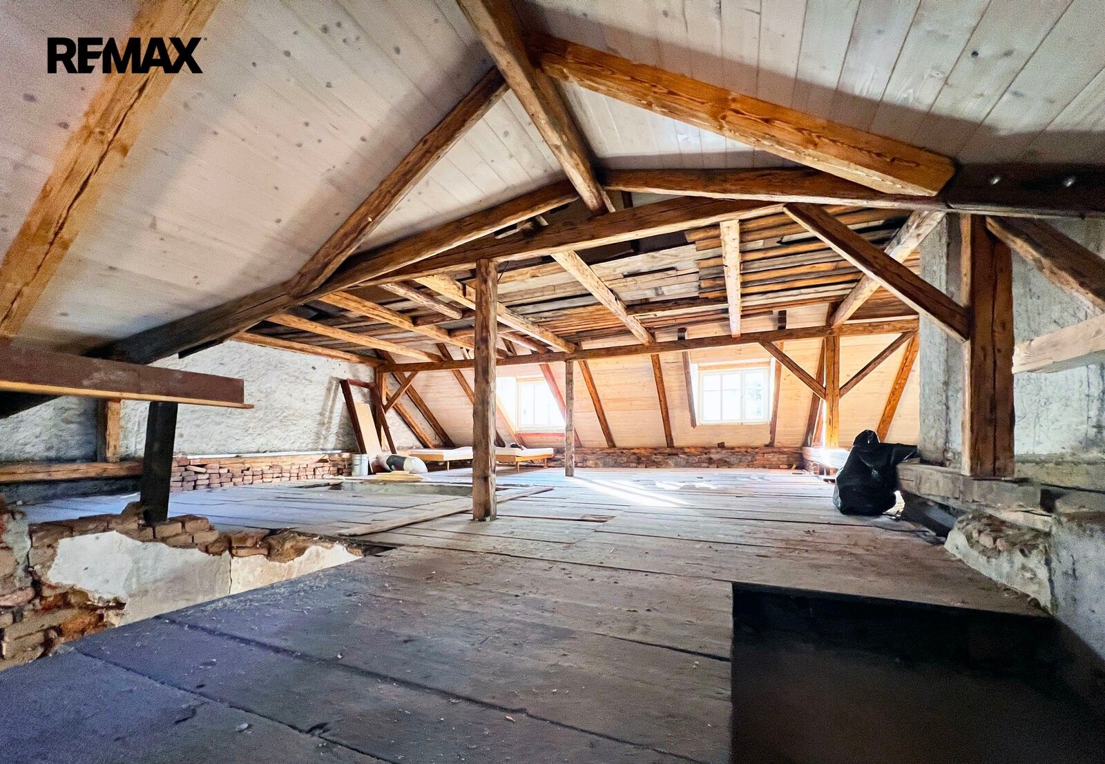 Rodinný dům · 492 m² · třída Dukelských hrdinů, Jáchymov - 3