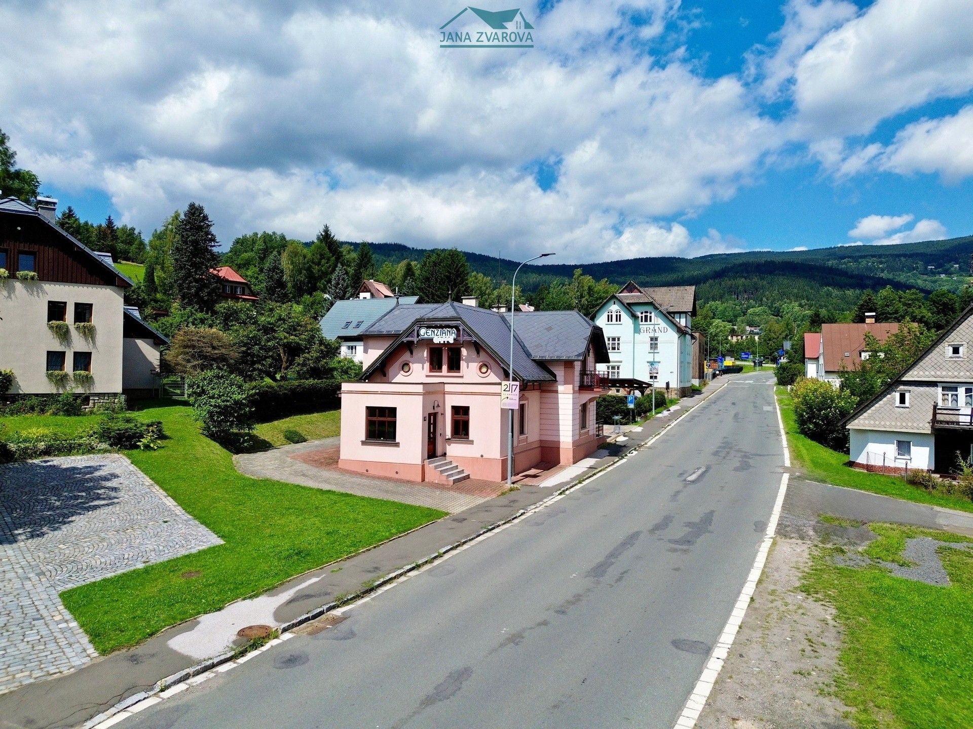 Rodinné domy, Rokytnice nad Jizerou Horní Rokytnice, 222 m² - 2